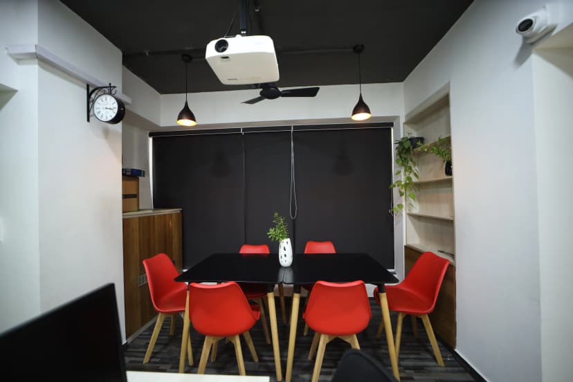 About us workplace image 8
